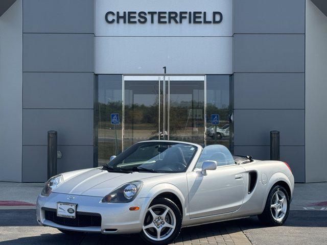 Photo of 2000 Liquid Silver Metallic Toyota MR2