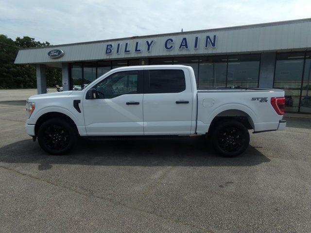 Photo of 2022 Oxford White Ford F-150