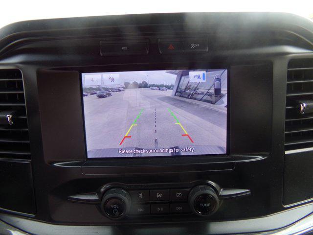 Photo of 2022 Oxford White Ford F-150