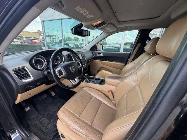 Photo of 2011 Brilliant Black Crystal Pearl Dodge Durango