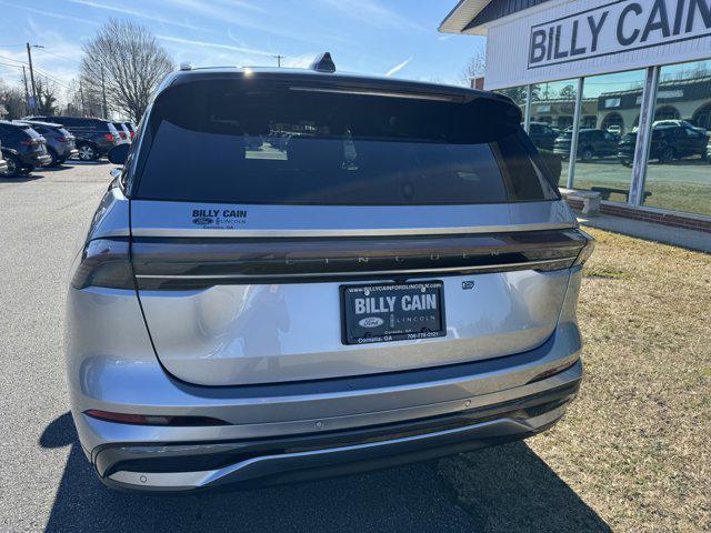 Photo of 2025 Silver Radiance Metallic Clearcoat Lincoln Nautilus