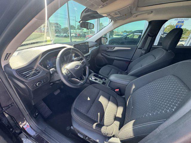 Photo of 2023 Cinnabar Red Metallic Premium Colorant Ford Escape