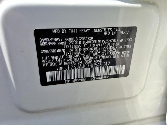 Photo of 2017 Crystal White Pearl Subaru Forester