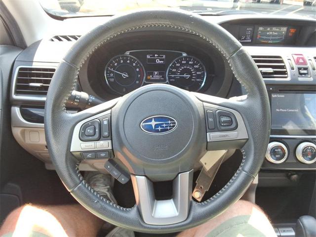 Photo of 2017 Crystal White Pearl Subaru Forester