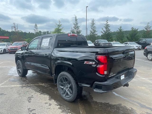 Photo of 2025 Black Chevrolet Colorado