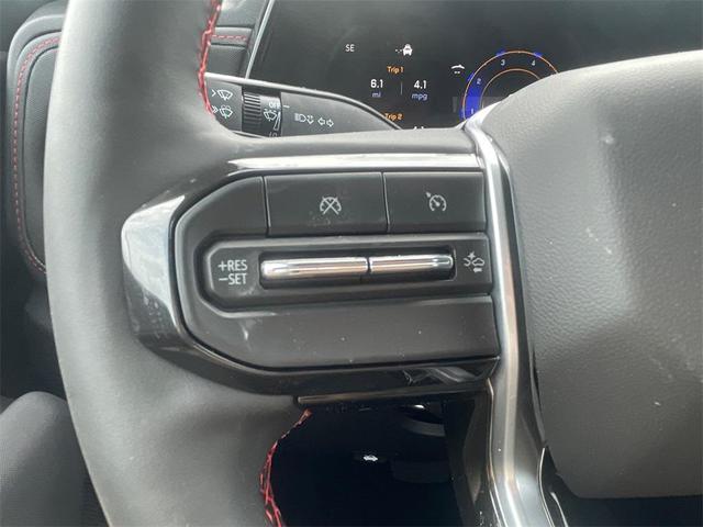 Photo of 2025 Black Chevrolet Colorado
