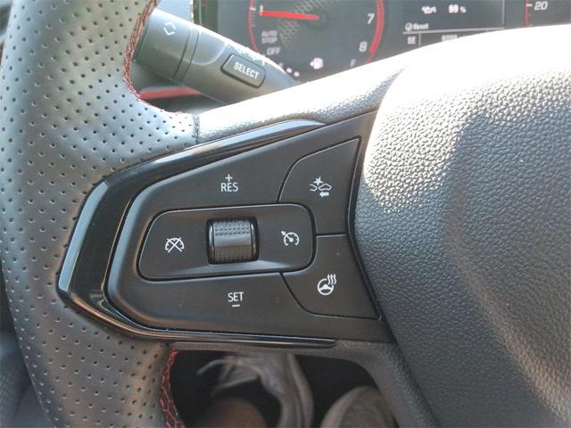 Photo of 2025 Summit White Chevrolet Trax