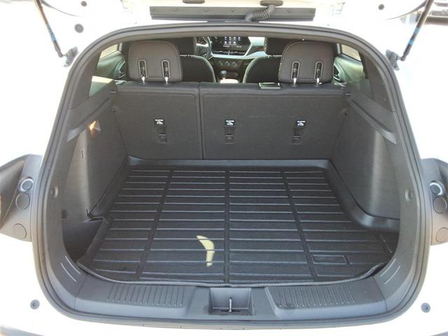 Photo of 2025 Summit White Chevrolet Trax