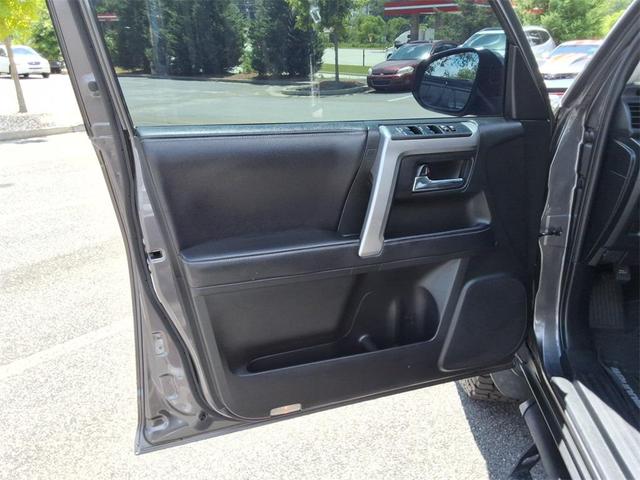 Photo of 2019 Gray Toyota 4Runner