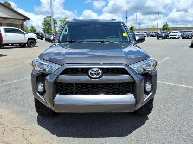 Photo of 2019 Gray Toyota 4Runner