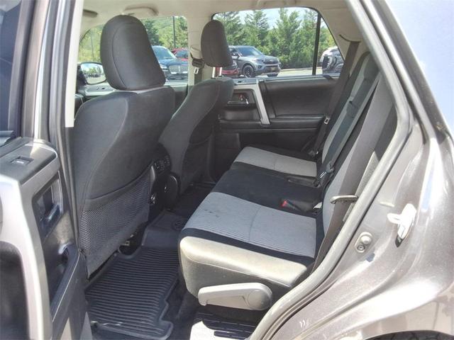 Photo of 2019 Gray Toyota 4Runner