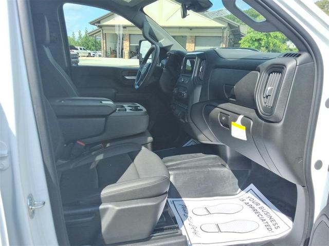 Photo of 2025 Summit White Chevrolet Silverado 3500