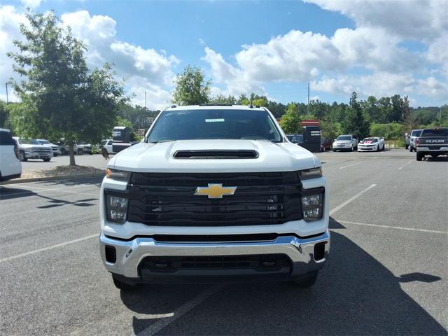 Photo of 2025 Summit White Chevrolet Silverado 3500