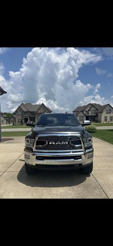 Photo of 2017 Granite Crystal Metallic Clearcoat RAM 2500