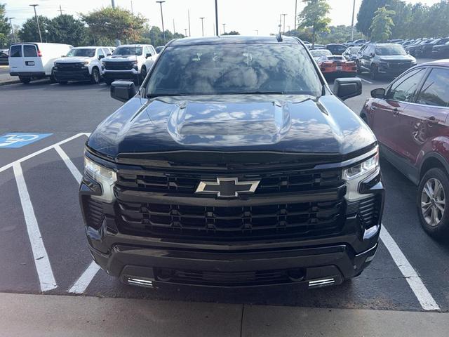 Photo of 2024 Black Chevrolet Silverado 1500