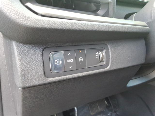 Photo of 2025 Mosaic Black Metallic Chevrolet Traverse