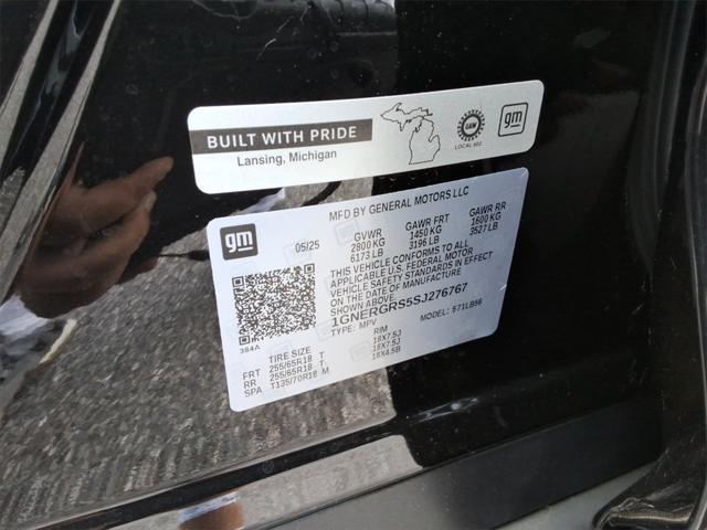 Photo of 2025 Mosaic Black Metallic Chevrolet Traverse