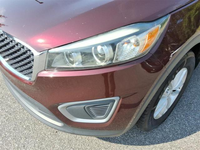 Photo of 2017 Sangria Kia Sorento