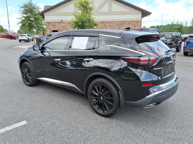 Photo of 2021 Magnetic Black Pearl Nissan Murano