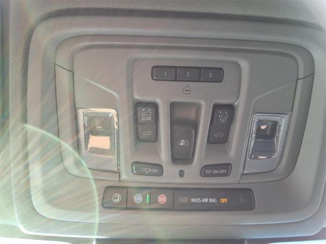 Photo of 2023 Sterling Metallic GMC Sierra 1500