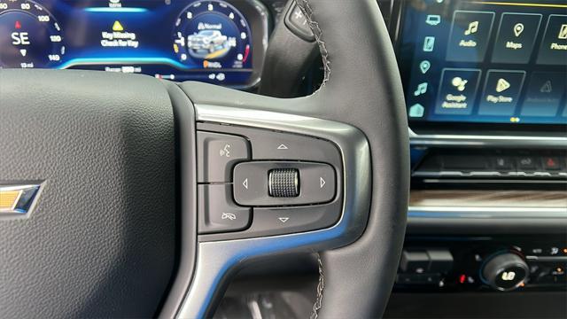 Photo of 2025 Summit White Chevrolet Silverado 2500