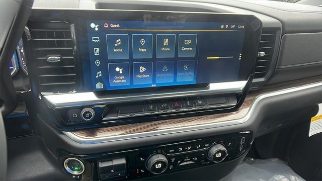 Photo of 2025 Summit White Chevrolet Silverado 2500
