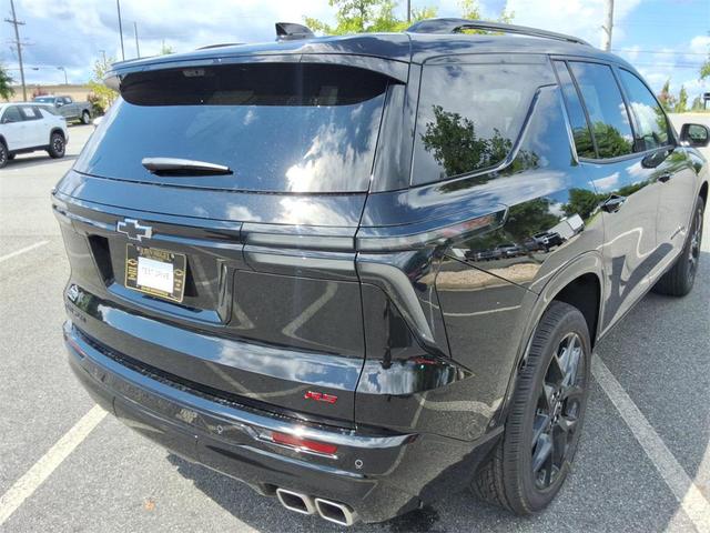 Photo of 2026 Mosaic Black Metallic Chevrolet Traverse