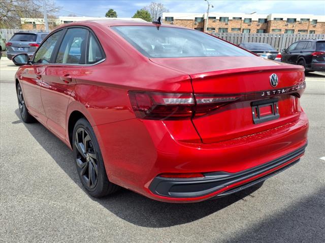 Photo of 2025 Kings Red Metallic P8p8 Volkswagen Jetta