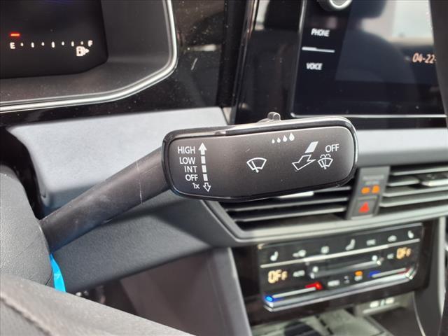 Photo of 2025 Kings Red Metallic P8p8 Volkswagen Jetta