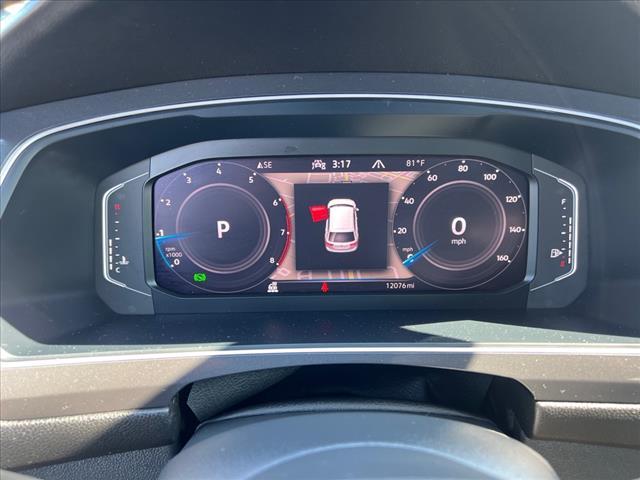 Photo of 2023 Opal White Pearl Volkswagen Tiguan