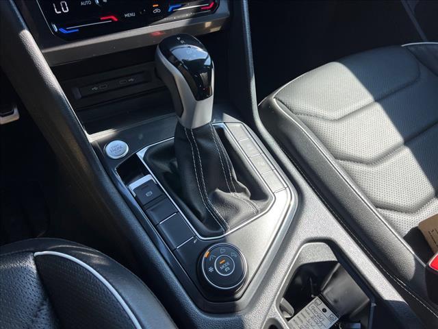 Photo of 2023 Opal White Pearl Volkswagen Tiguan