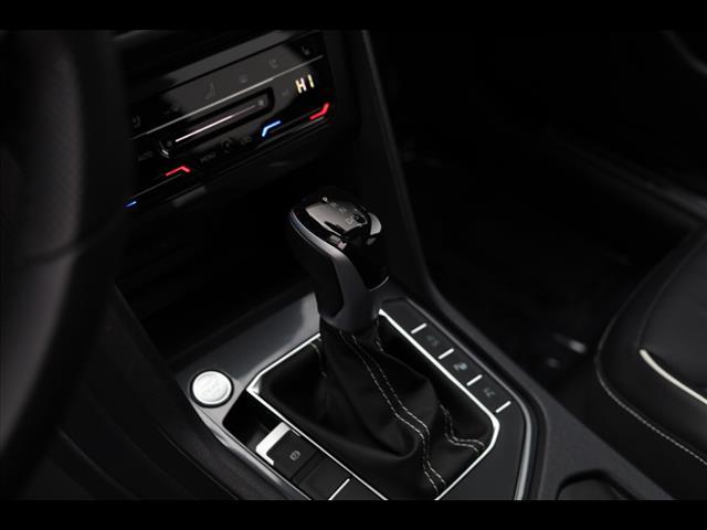 Photo of 2024 Atlantic Blue Metallic Volkswagen Tiguan