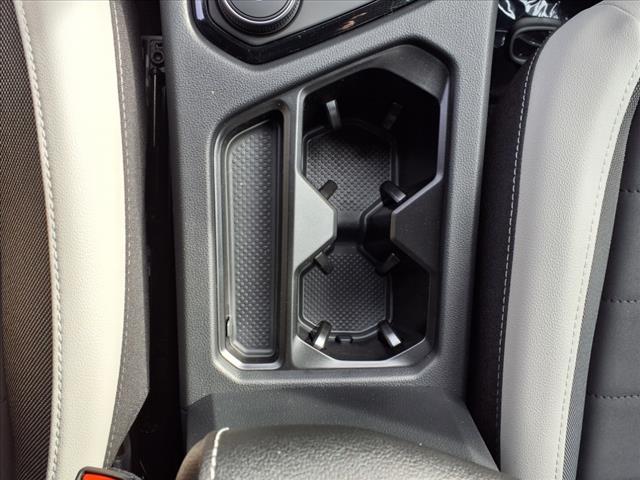 Photo of 2025 Platinum Gray Metallic 2r2r Volkswagen Taos