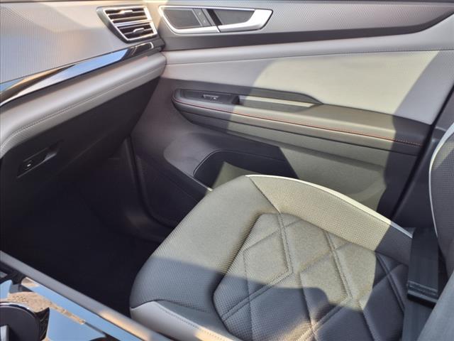 Photo of 2025 Pure Gray J2j2 Volkswagen Atlas