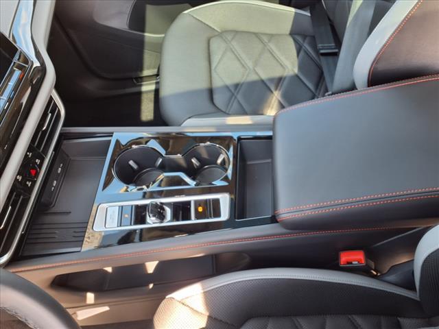 Photo of 2025 Pure Gray J2j2 Volkswagen Atlas
