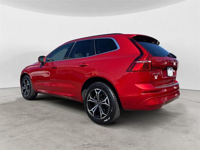Photo of 2022 Fusion Red Volvo XC60