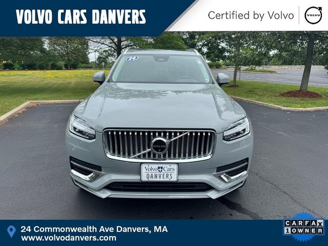 Photo of 2024 Gray Volvo XC90 Recharge Plug-In Hybrid