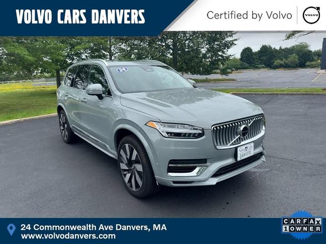 Photo of 2024 Gray Volvo XC90 Recharge Plug-In Hybrid