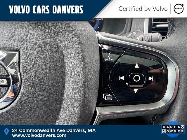 Photo of 2024 Gray Volvo XC90 Recharge Plug-In Hybrid