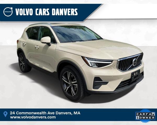 2025 Volvo XC40