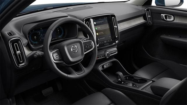 Photo of 2025 Fjord Blue Metallic Volvo XC40