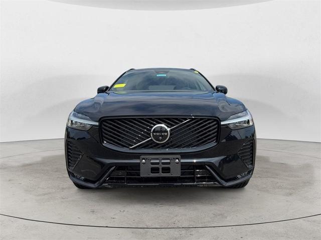 Photo of 2026 Onyx Black Volvo XC60