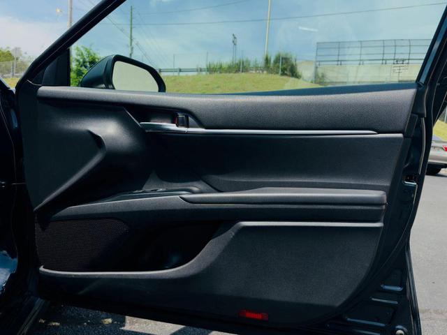 Photo of 2020 Blue Toyota Camry