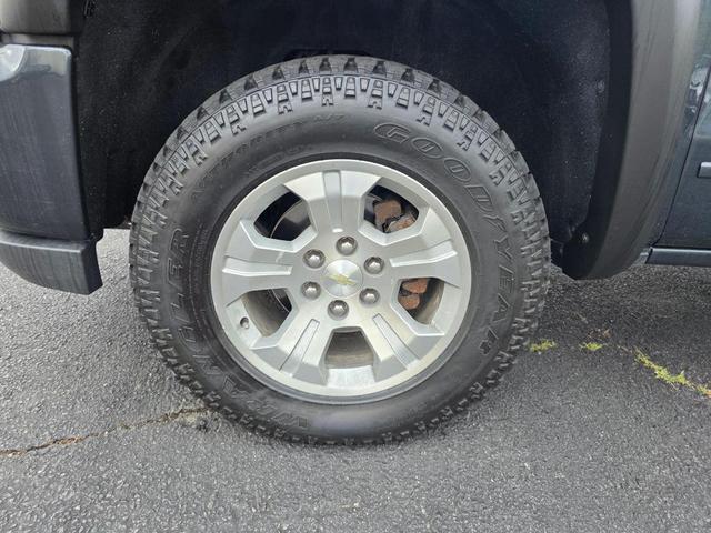 Photo of 2018 Black Chevrolet Silverado 1500