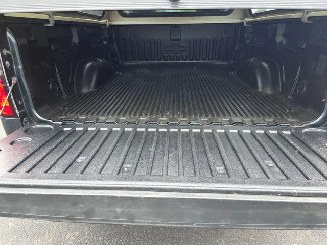 Photo of 2018 Black Chevrolet Silverado 1500