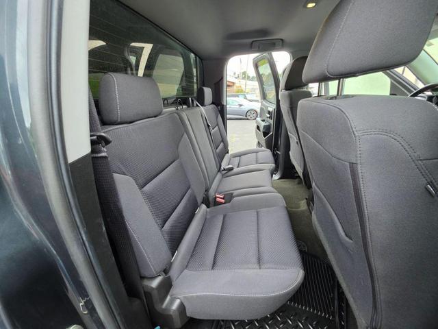 Photo of 2018 Black Chevrolet Silverado 1500