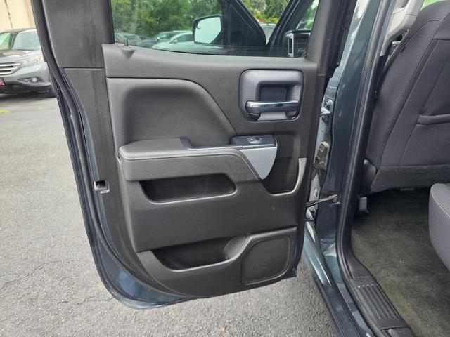 Photo of 2018 Black Chevrolet Silverado 1500