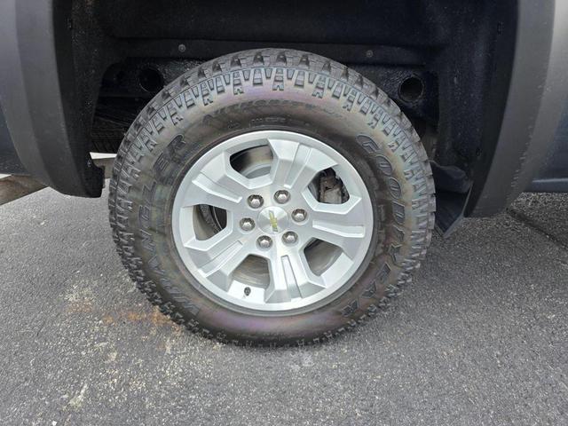 Photo of 2018 Black Chevrolet Silverado 1500