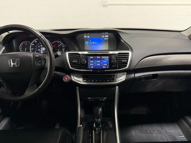 Photo of 2014 Crystal Black Pearl Honda Accord