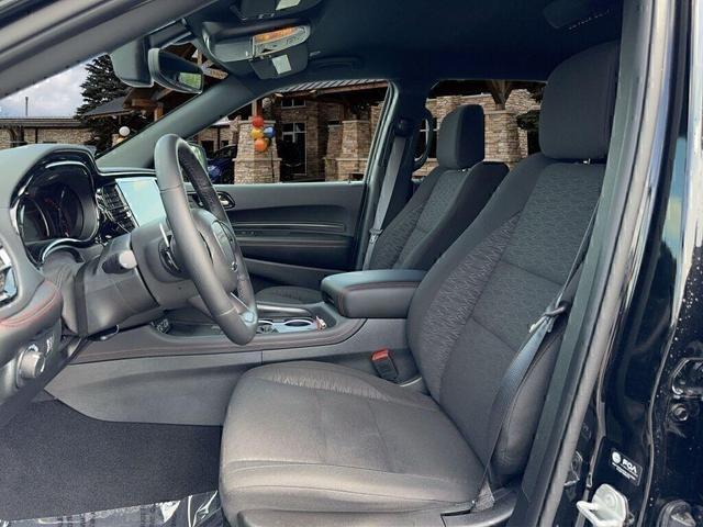 Photo of 2024 DB Black Clearcoat Dodge Durango
